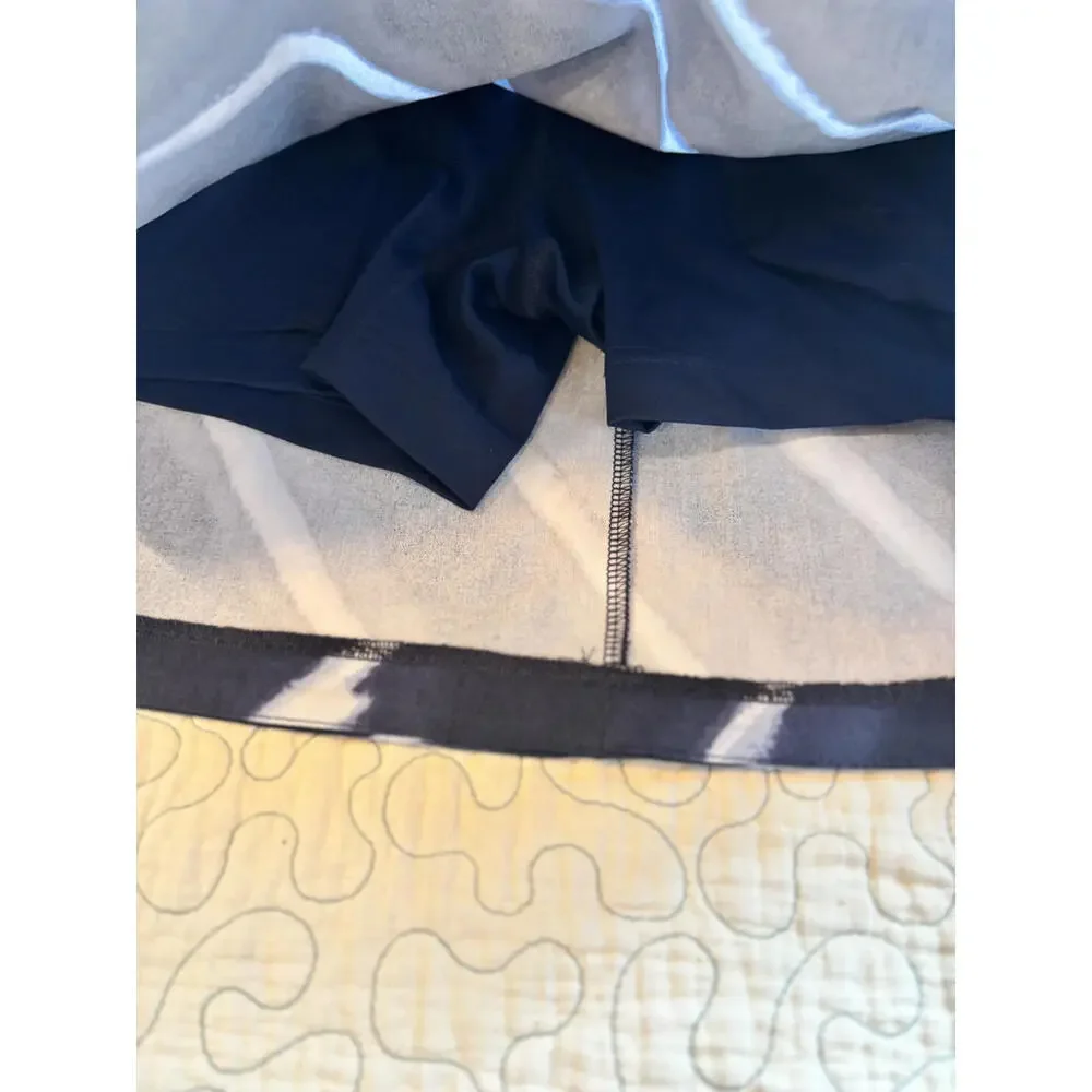 Lady Hagen Golf Navy Blue Tie-Dye Mini Skort‎ Size XS #491 - Picture 4 of 6